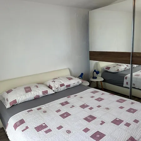2 * Ljubac (Zadar)